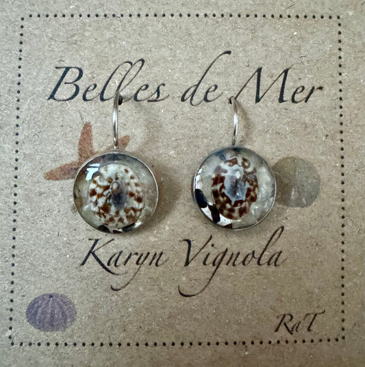 Boucles d'oreilles patelles du volcan et nacre de moules