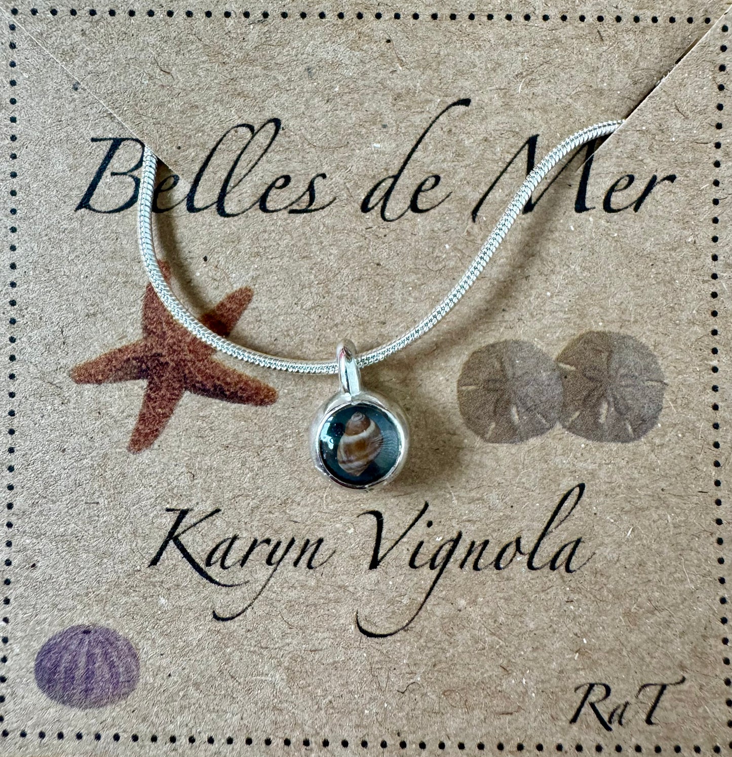 Pendentif escargot et nacre d'huîtres