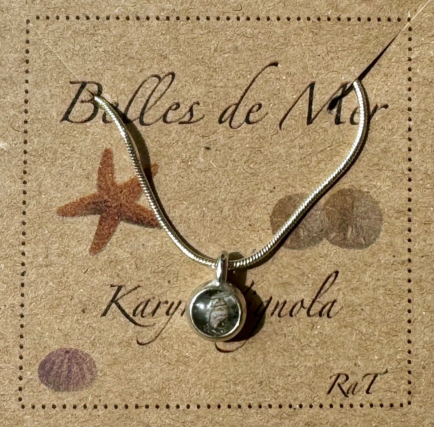 Pendentif coquillage de bourgot et escargot