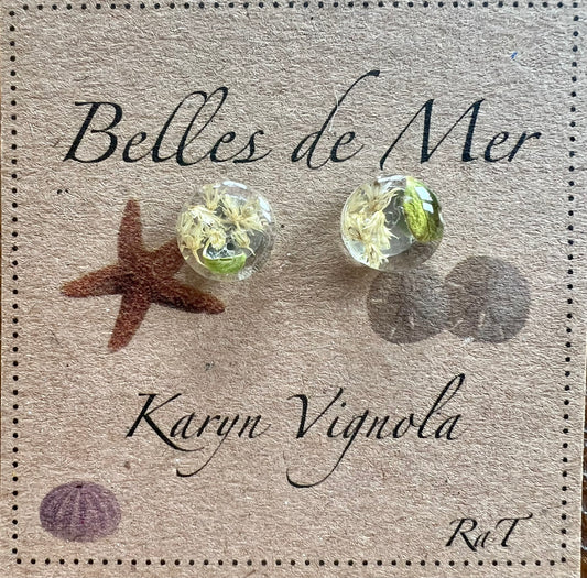 Boucles d’oreilles foin et feuilles de graines rouges