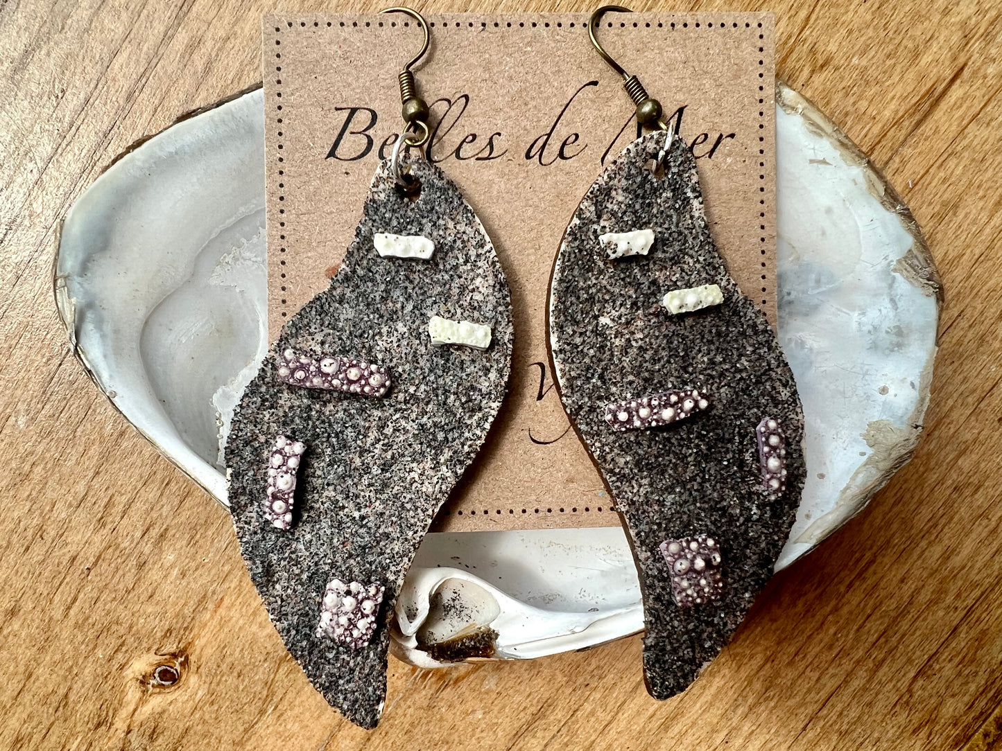 Boucles d’oreilles bois sable oursin 7