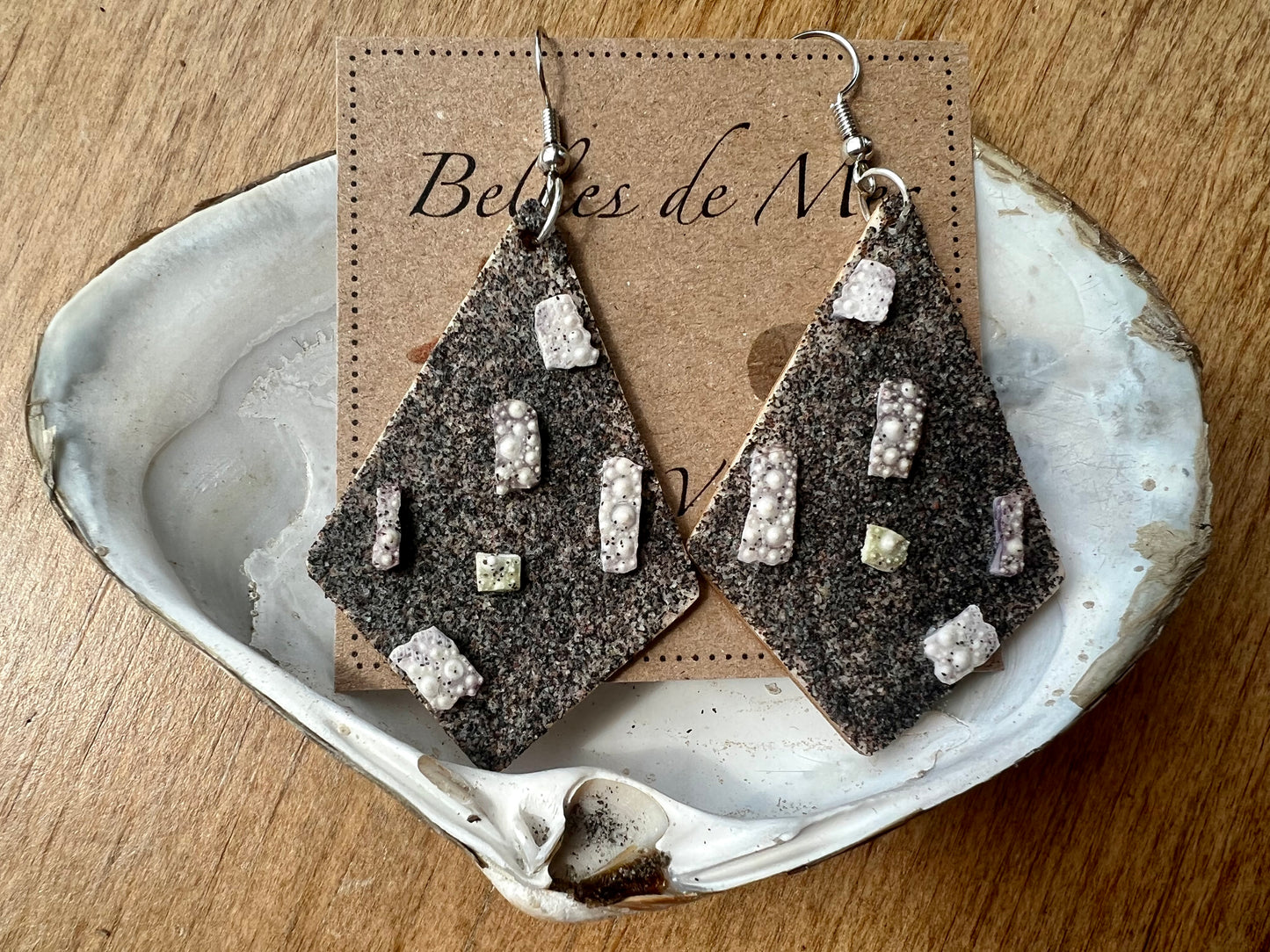 Boucles d’oreilles bois sable oursin 4